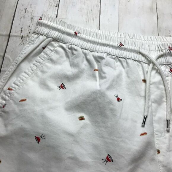 Charleston Threads Shorts Grilling Design XL - Picture 2 of 8